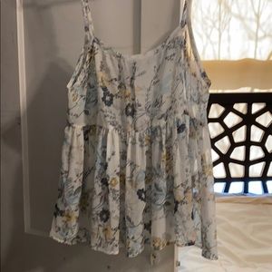 Torrid sleeveless blouse in white/floral  sz 2X
